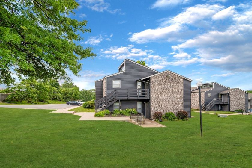 Cedar Ridge — Independence, MO